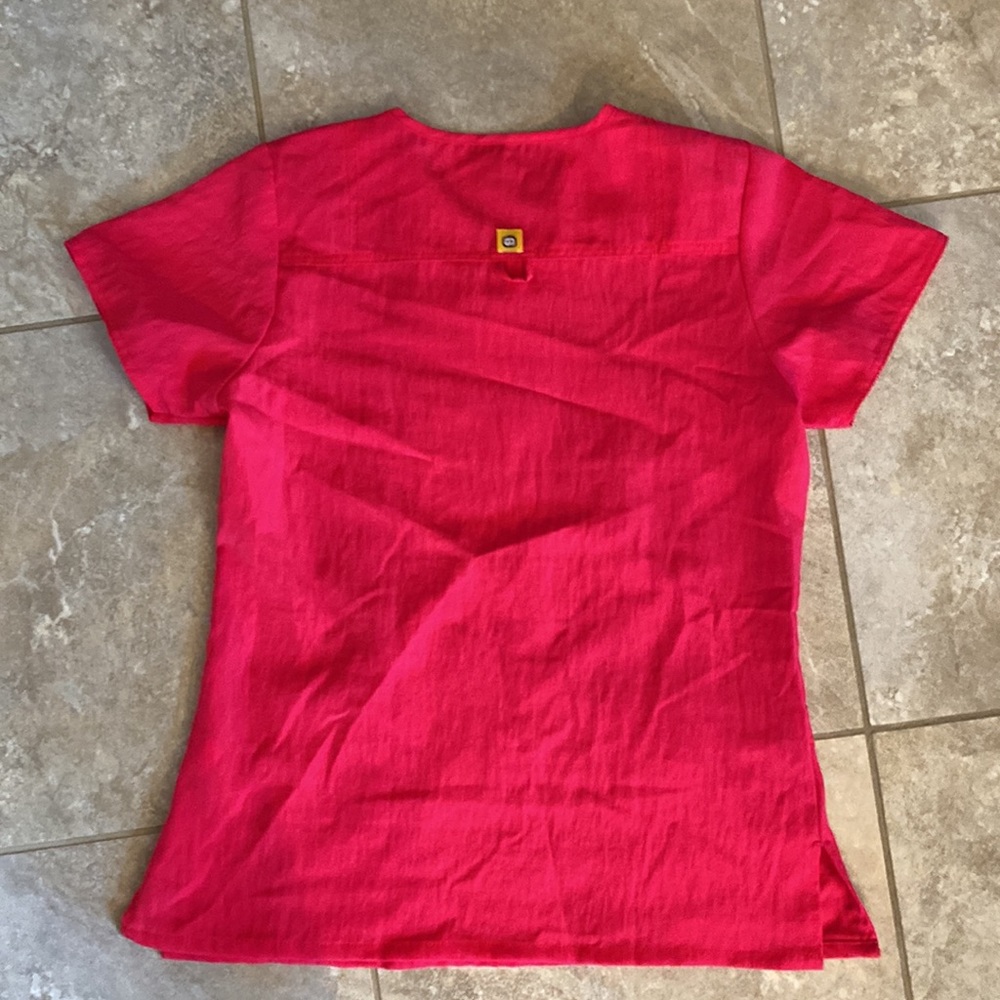 Scrub Top - Picture 3 of 3